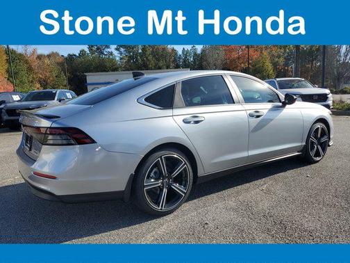 2025 Honda Accord Hybrid Base