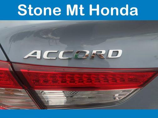 2022 Honda Accord Hybrid Touring
