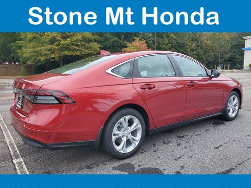 2025 Honda Accord LX 1.5T