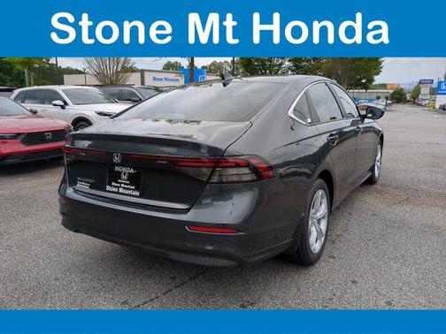 2025 Honda Accord LX 1.5T