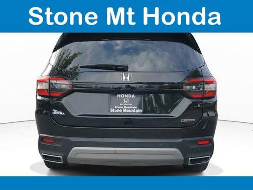 Nh-731p/Crystal Bl 2025 Honda Pilot Touring 8-Passenger