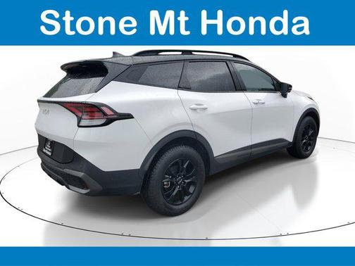 Glacier White Pearl/Ebony Black Roof 2024 Kia Sportage S