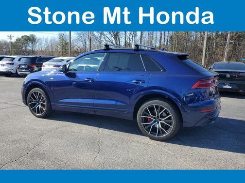 2022 Audi Q8 55 Premium Plus