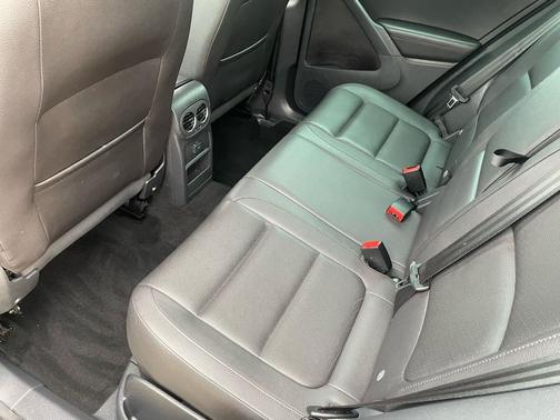 2016 Volkswagen Tiguan R-Line