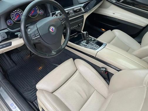2012 BMW 750 Li