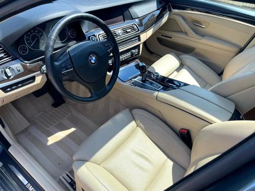 2011 BMW 550 550i