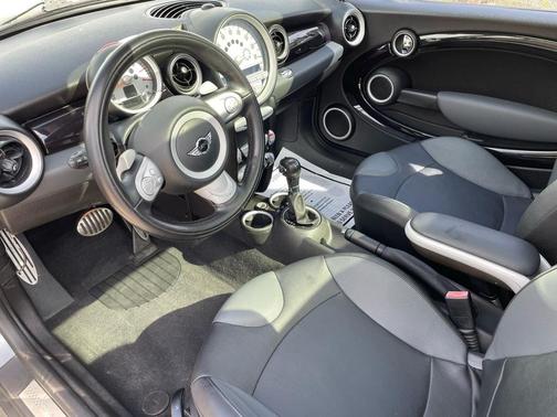 2009 MINI Cooper S Base