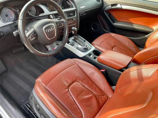 2011 Audi S5 3.0T Cabriolet quattro S tronic