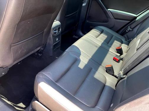 2015 Volkswagen Tiguan 4MOTION Auto SEL