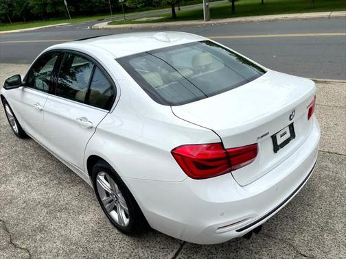 2017 BMW 330 xDrive