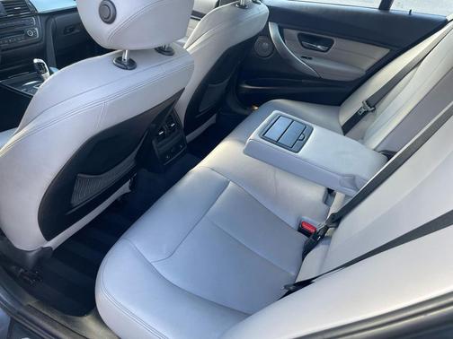 2013 BMW 328 xDrive
