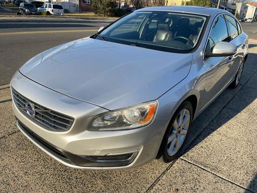 2016 Volvo S60 T5 Premier