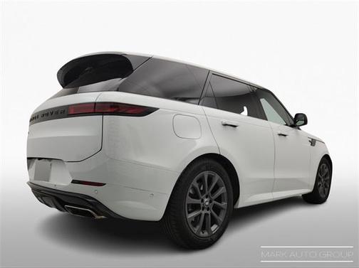 2024 Land Rover Range Rover Sport SE