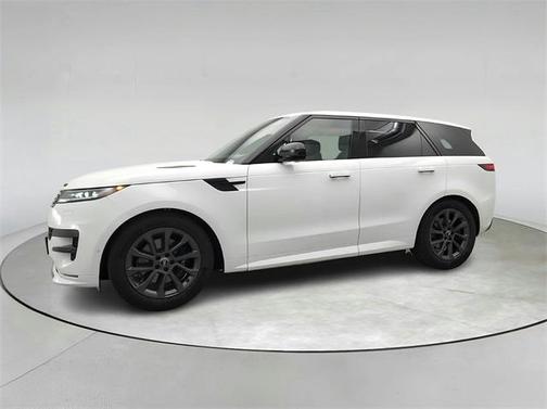 2024 Land Rover Range Rover Sport SE