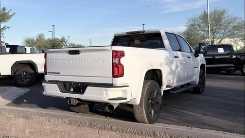 2022 Chevrolet Silverado 2500 High Country