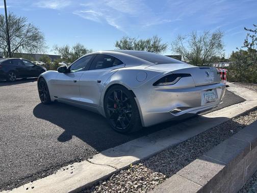 2018 Karma Revero Base