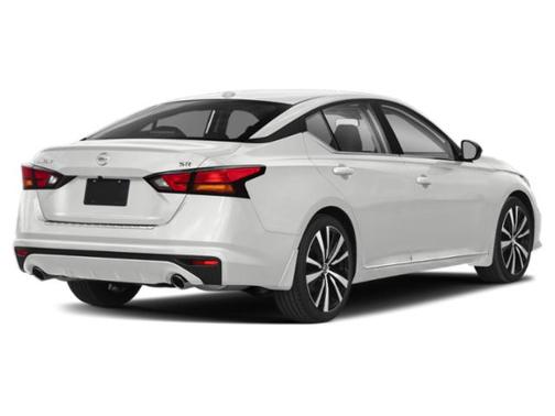 Pearl White Tricoat 2022 Nissan Altima SR FWD