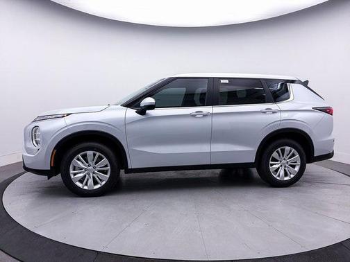 2025 Mitsubishi Outlander ES 2.5 S-AWC