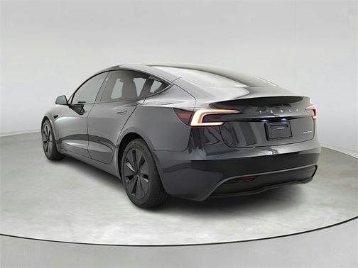 2024 Tesla Model 3 Long Range