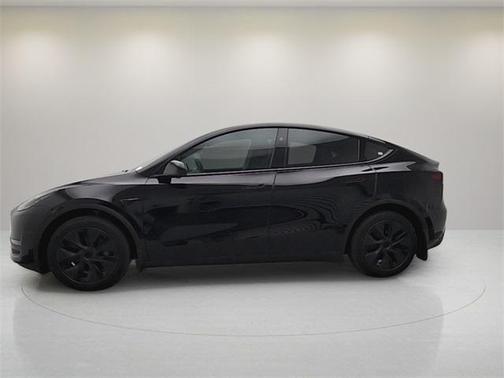 2024 Tesla Model Y Long Range Dual Motor All-Wheel Drive