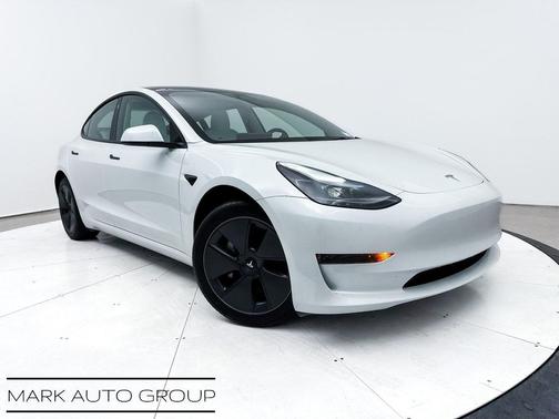 2023 Tesla Model 3 Standard Range