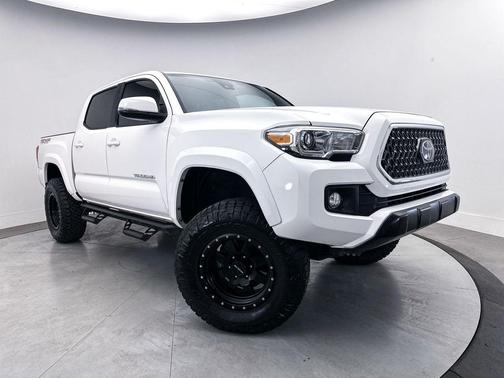 Super White 2019 Toyota Tacoma TRD Off Road