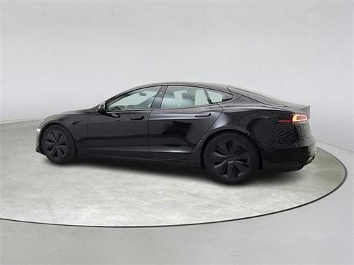 2023 Tesla Model S Standard Range