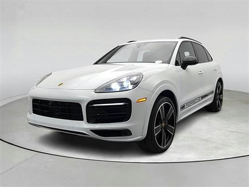 2022 Porsche Cayenne Platinum Edition