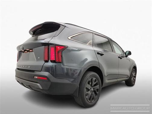 2021 Kia Sorento S