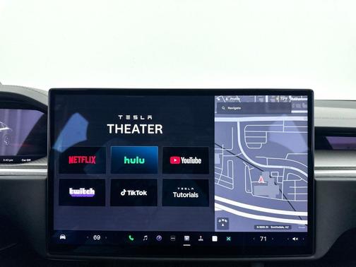 2023 Tesla Model X Plaid Tri Motor All-Wheel Drive