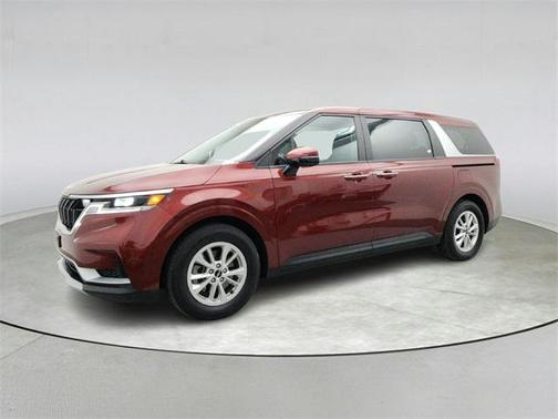 2023 Kia Carnival LX