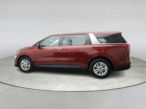 2023 Kia Carnival LX
