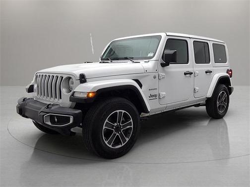 2023 Jeep Wrangler 4-Door Sahara