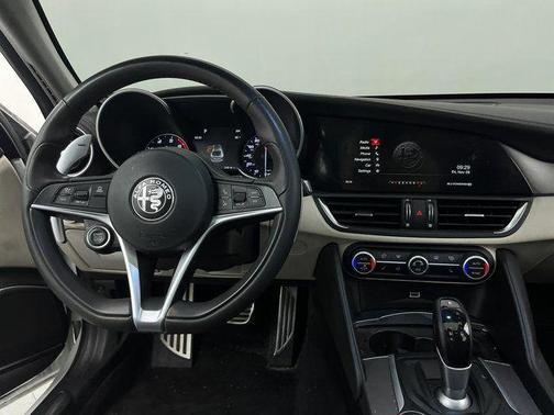 2018 Alfa Romeo Giulia Ti Sport