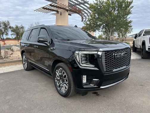 2023 GMC Yukon Denali Ultimate