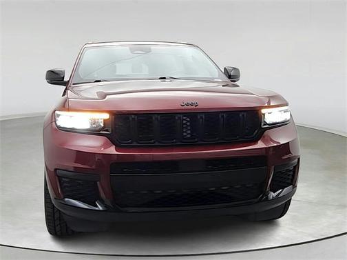 2022 Jeep Grand Cherokee L Altitude