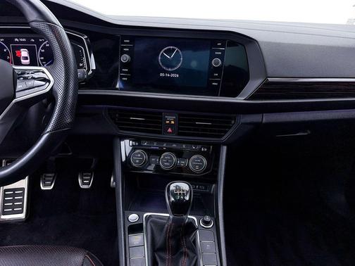 Deep Black Pearl 2022 Volkswagen Jetta GLI 2.0T Autobahn