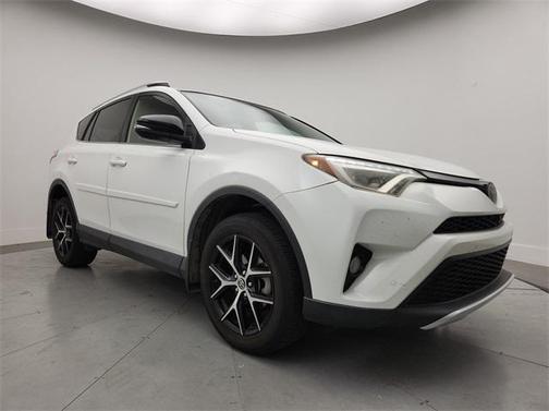 2016 Toyota RAV4 SE