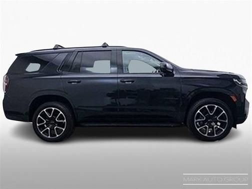 2022 Chevrolet Tahoe 4WD RST