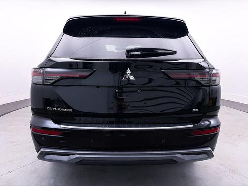 2025 Mitsubishi Outlander SE 2.5 2WD