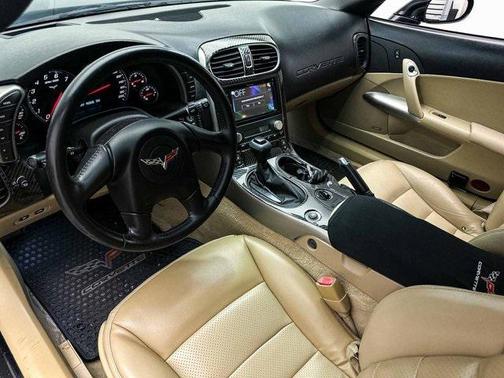 2005 Chevrolet Corvette Base