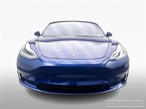 2022 Tesla Model 3 Standard Range