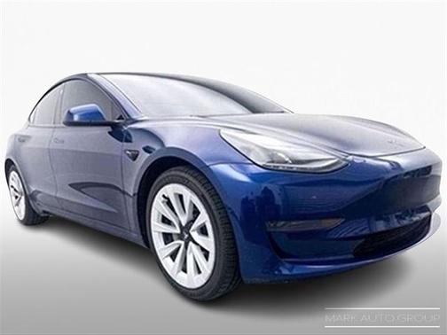 2022 Tesla Model 3 Standard Range