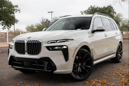 2023 BMW X7 xDrive40i