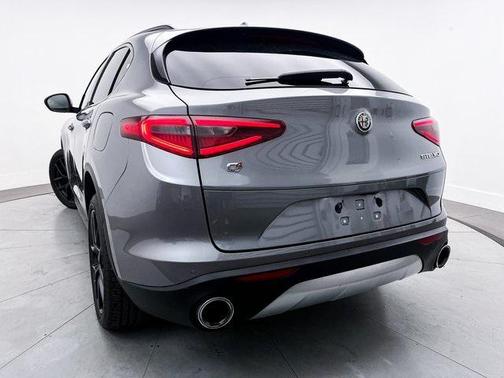 2018 Alfa Romeo Stelvio Ti Sport