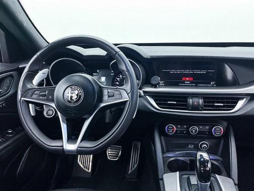 2018 Alfa Romeo Stelvio Ti Sport
