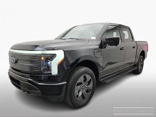 2022 Ford F-150 Lightning LARIAT