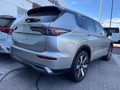 2025 Mitsubishi Outlander SE 2.5 2WD