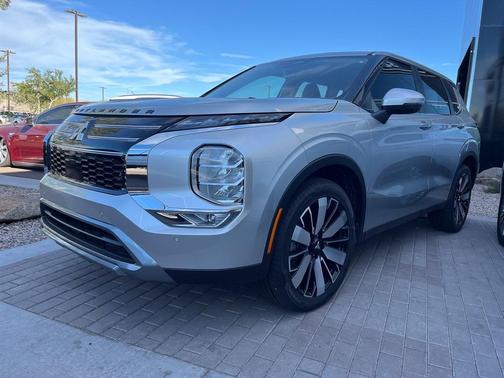 2025 Mitsubishi Outlander SE 2.5 2WD