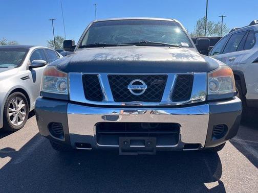 2008 Nissan Titan SE Crew Cab
